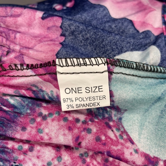 Blue Pink Floral Women’s Romper One Size - Picture 7 of 7